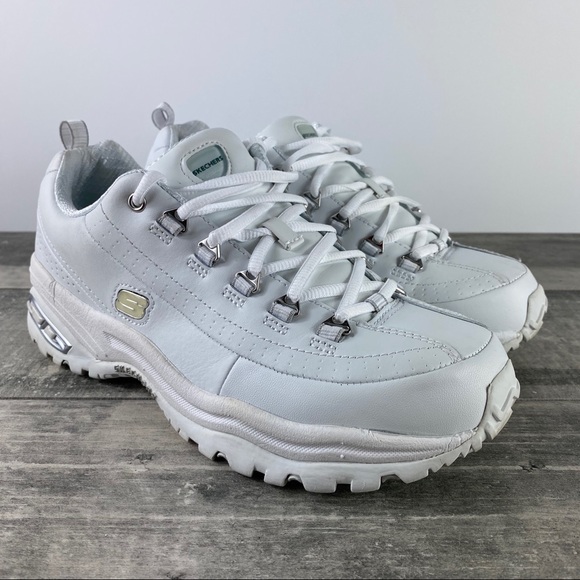 extra wide skechers athletic shoes